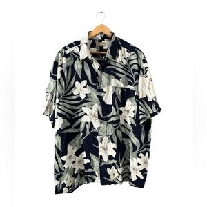 Vintage Natural Issue Men’s XL Hawaiian Camp Shirt Navy & Cream Tropical  Rayon